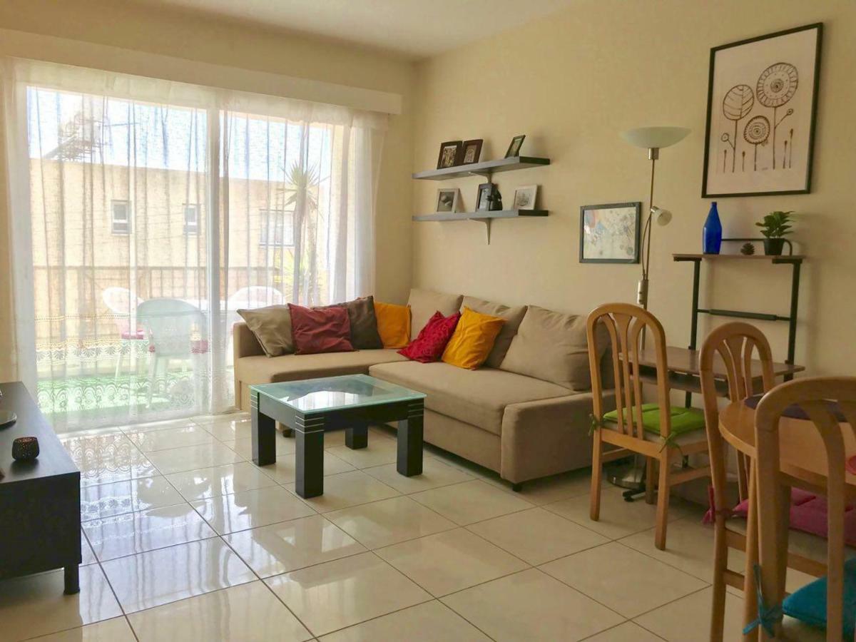 Beautiful Apartment Near The Sea Paphos Exterior foto